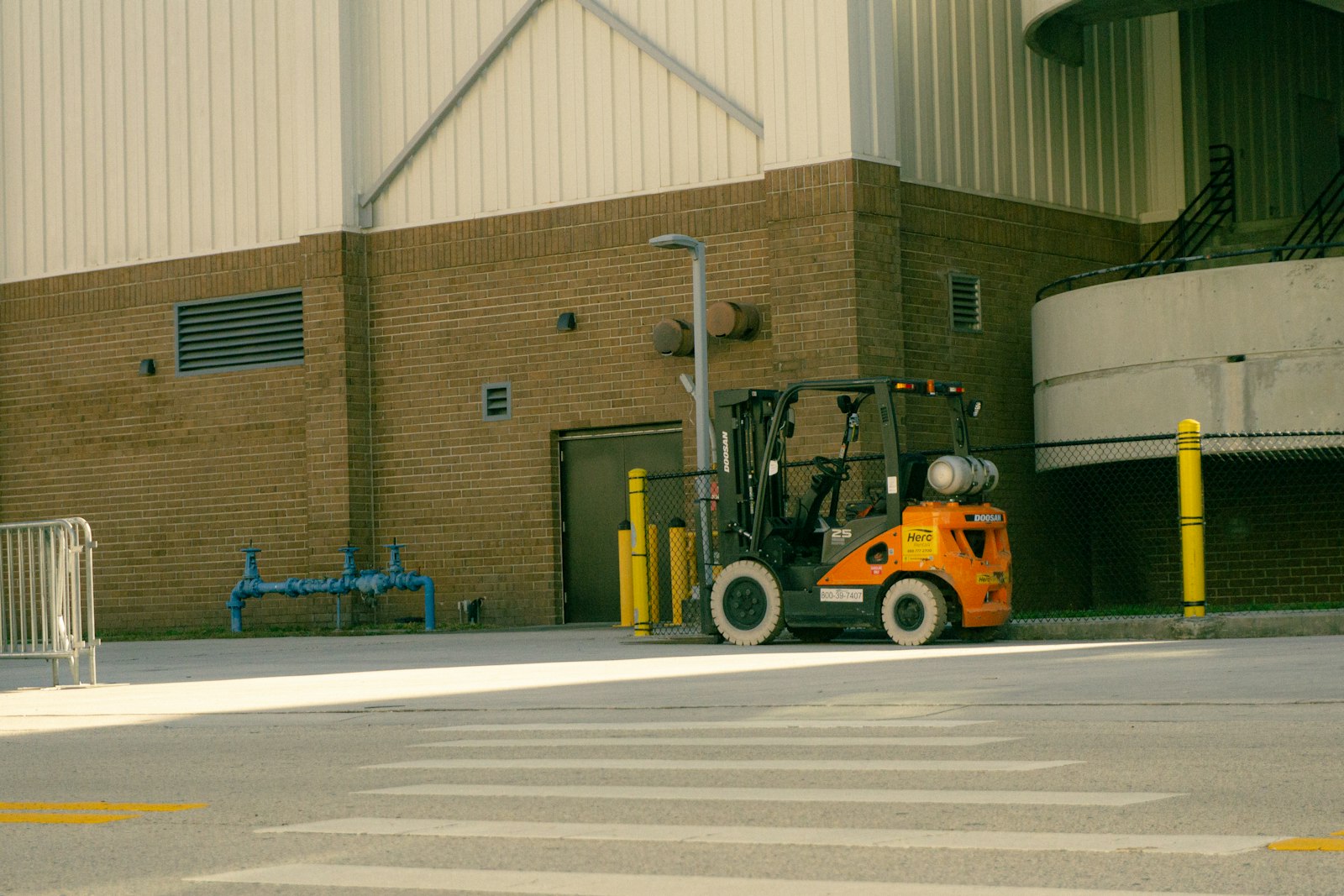 Forklift